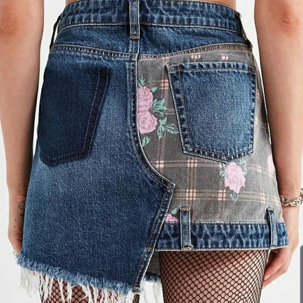 URBAN OUTFITTERS BDG Jean Patchwork Skirt - Picture 4 of 5